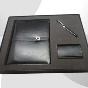 <b>3Pc Organizer set</b> <br> Organizer set with pen and business card case