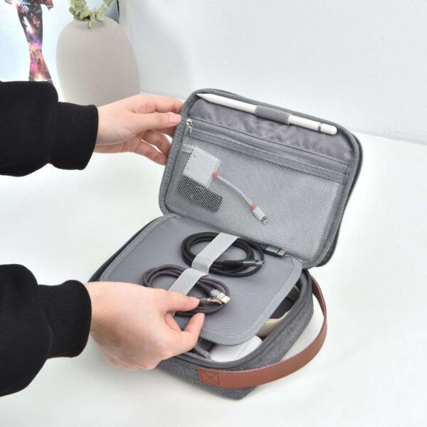 <b>Tach:</b> Water-Resistant, Adjustable Storage. - Image 4