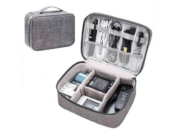 <b>Casey - Grey </b><br>Accessory pouch