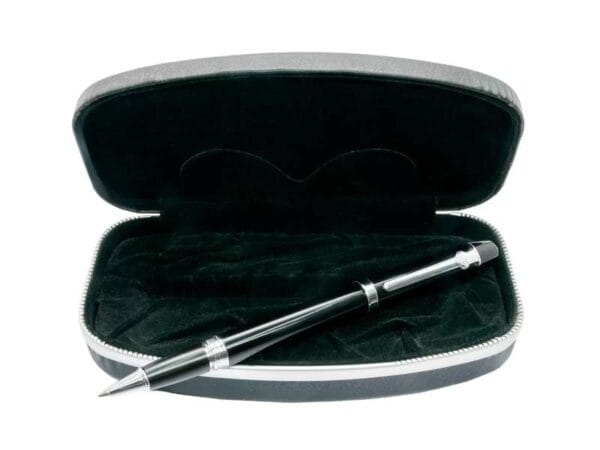 <b>Duke Forza - Black</b><br>Ballpoint pen with silver trimmings