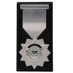 <b>Honour Trophy</b> (Silver)