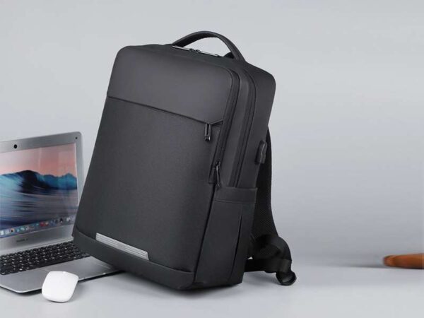<b>Lounger</b><br>Premium backpack - Image 5