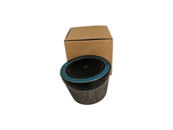 <b>Perdo</b> - <br>Your Compact Audio Genie – Music and Power Anywhere! - Image 7