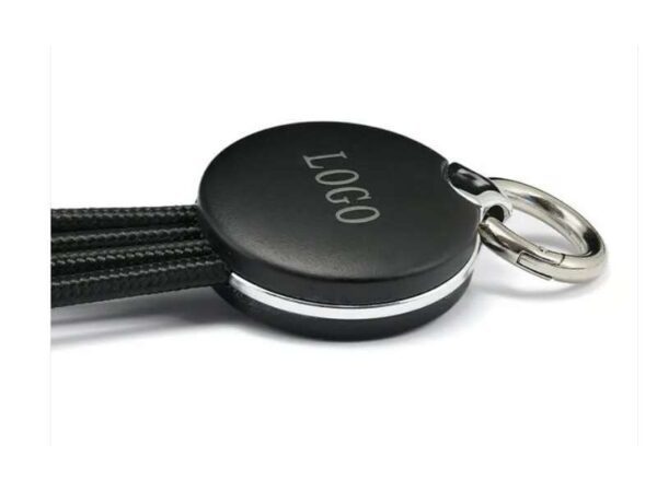 <b>Mukree </b> <br>3-in-1 charging cable with light-up logo - Image 3