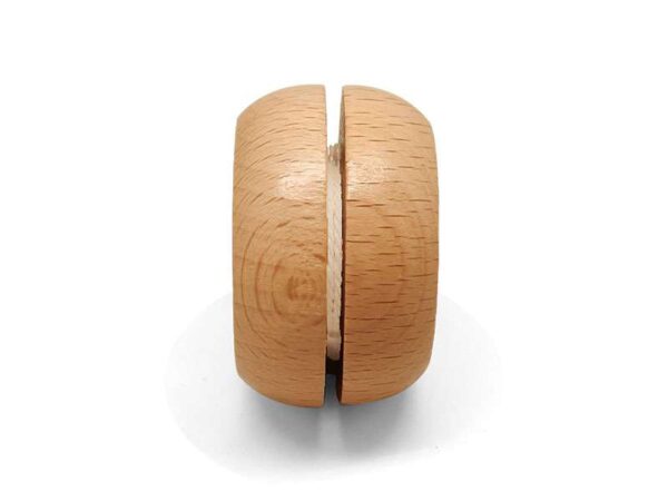 <b> Yoyo ♻️</b><br>Eco-friendly wooden toy - Image 3